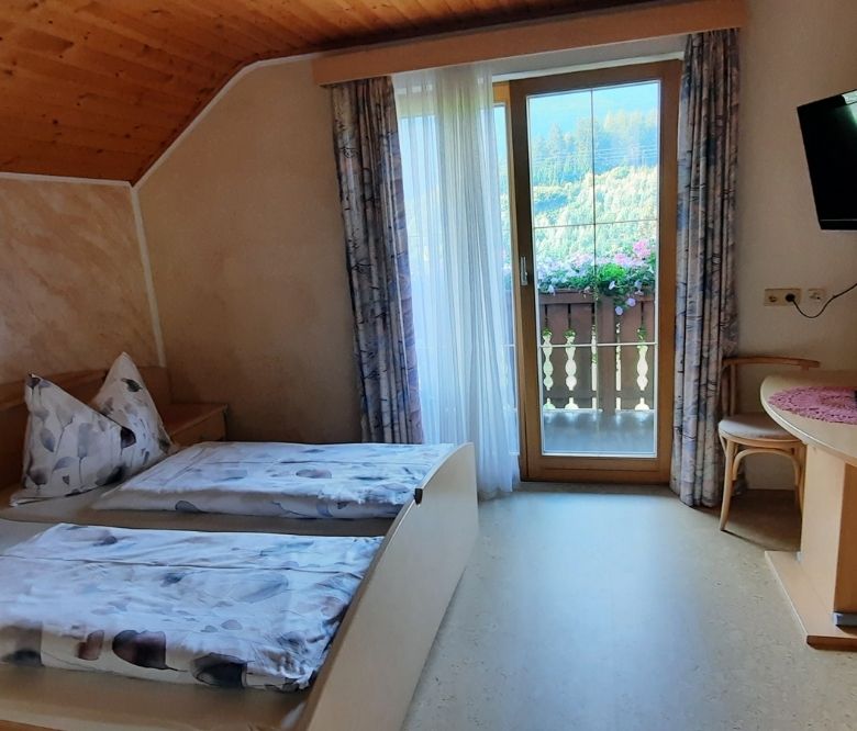 Gästezimmer – Pension Scheiflinger